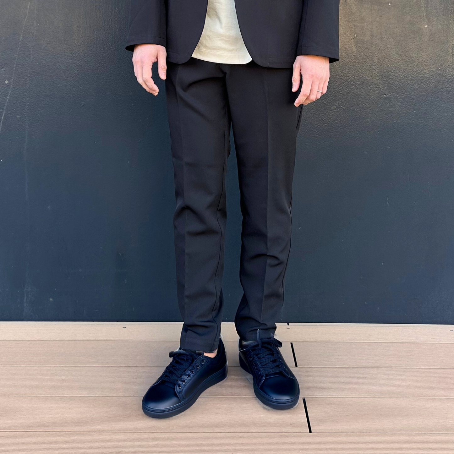 MEN のびるビジネスパンツ