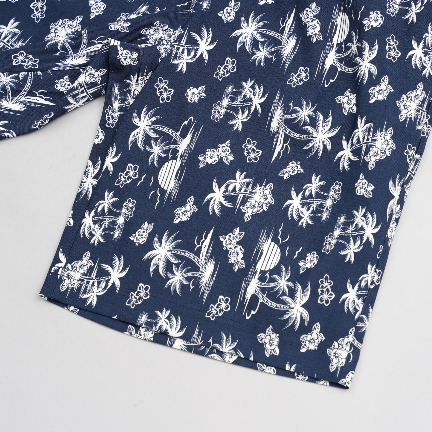 NOBIRUNOストレッチショートパンツ(総柄)