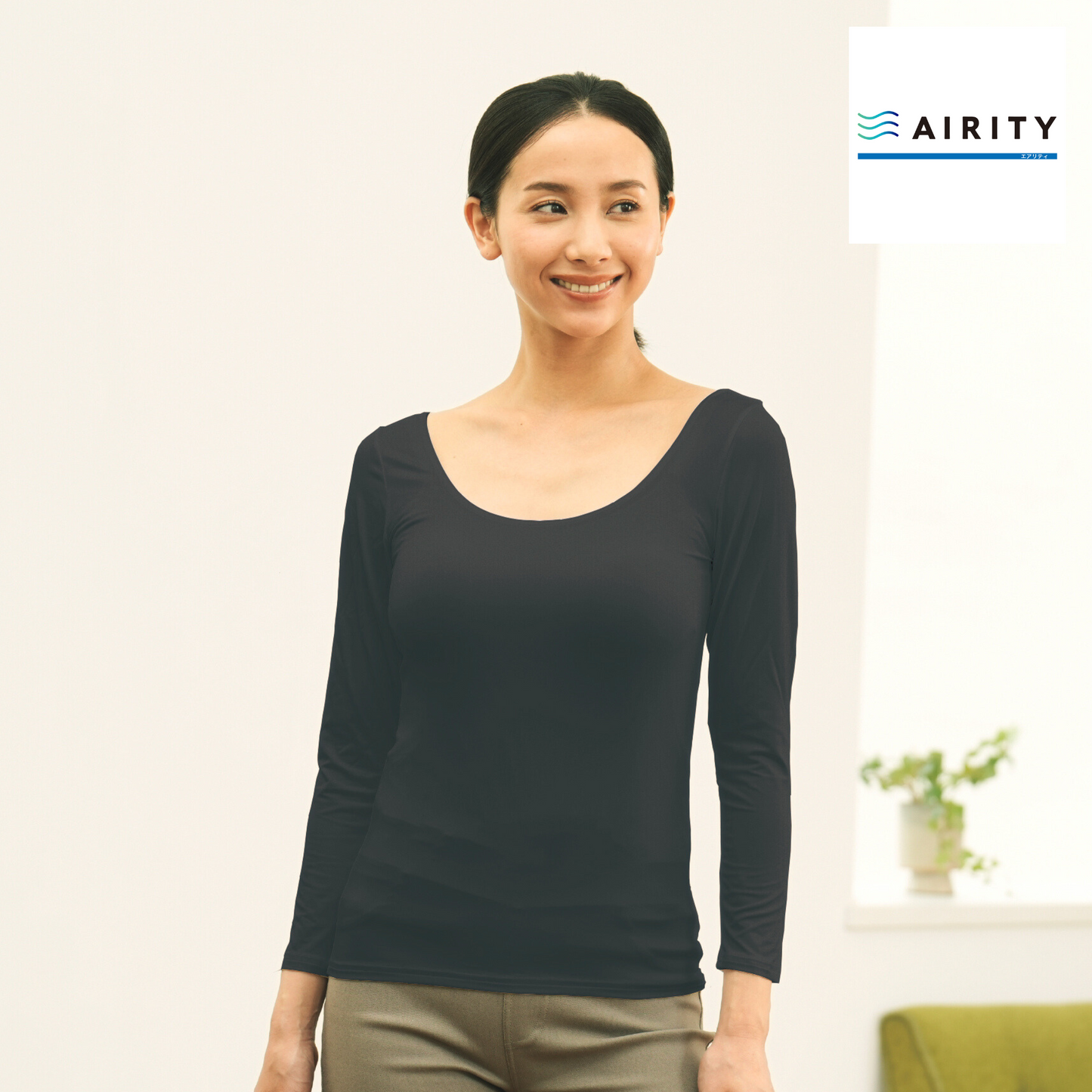 WOMEN AIRITYナイロン長袖