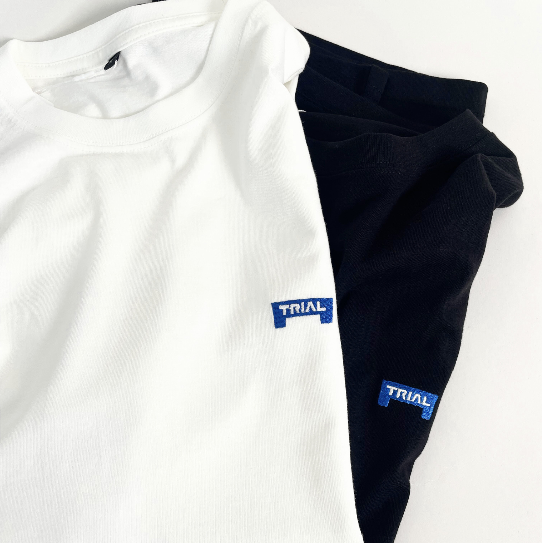 MEN 綿100%長袖刺繍Tシャツ