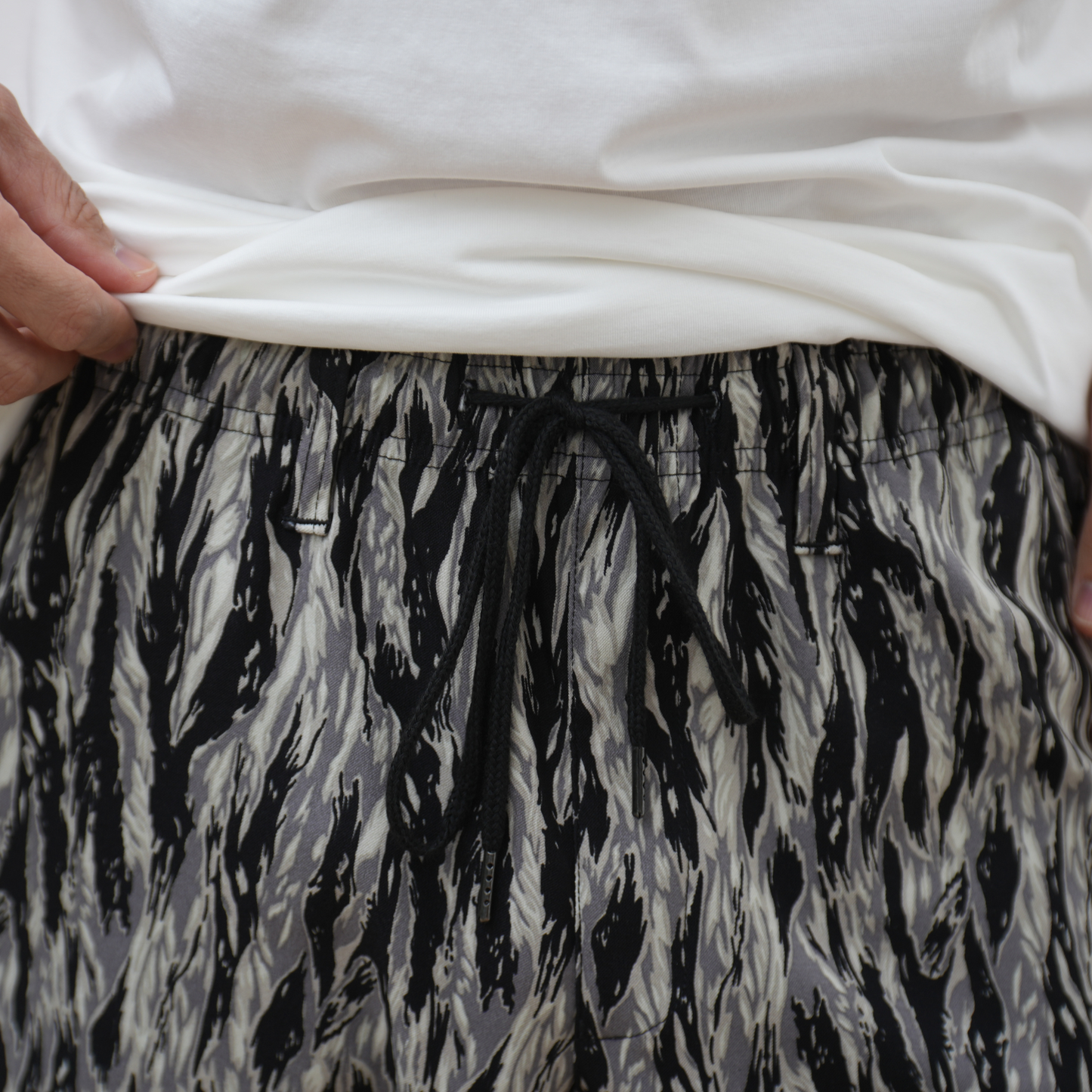 NOBIRUNOストレッチショートパンツ(総柄)