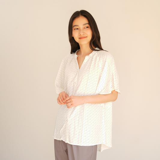 サラックスブラウス