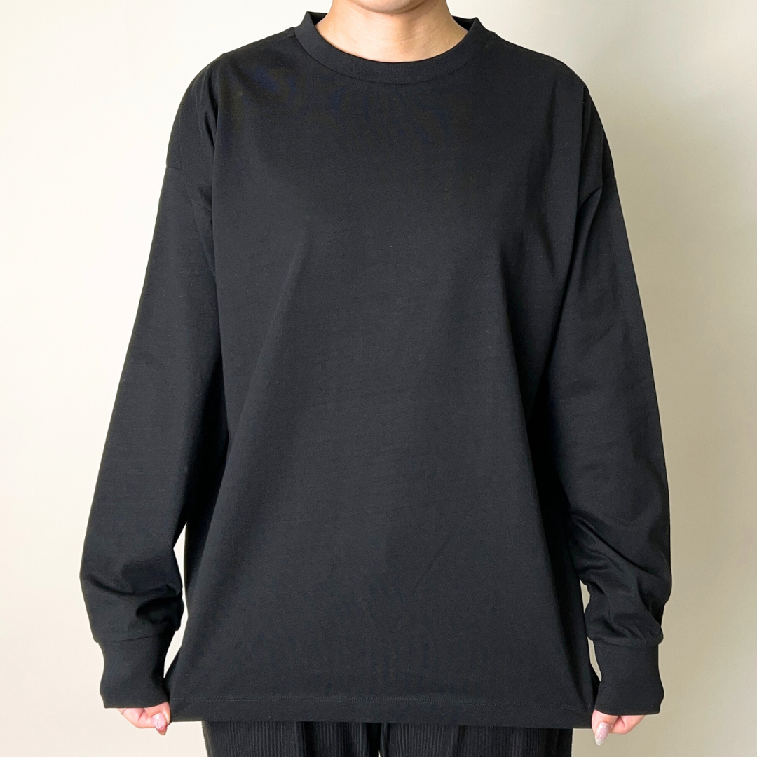 綿100%ワイドスリット長袖Tシャツ