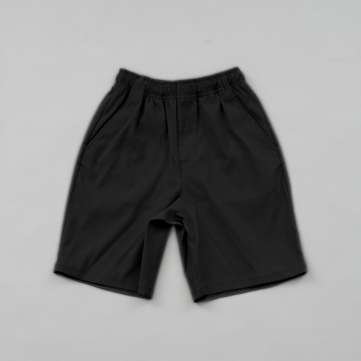 KIDS NOBIRUNOショートパンツ