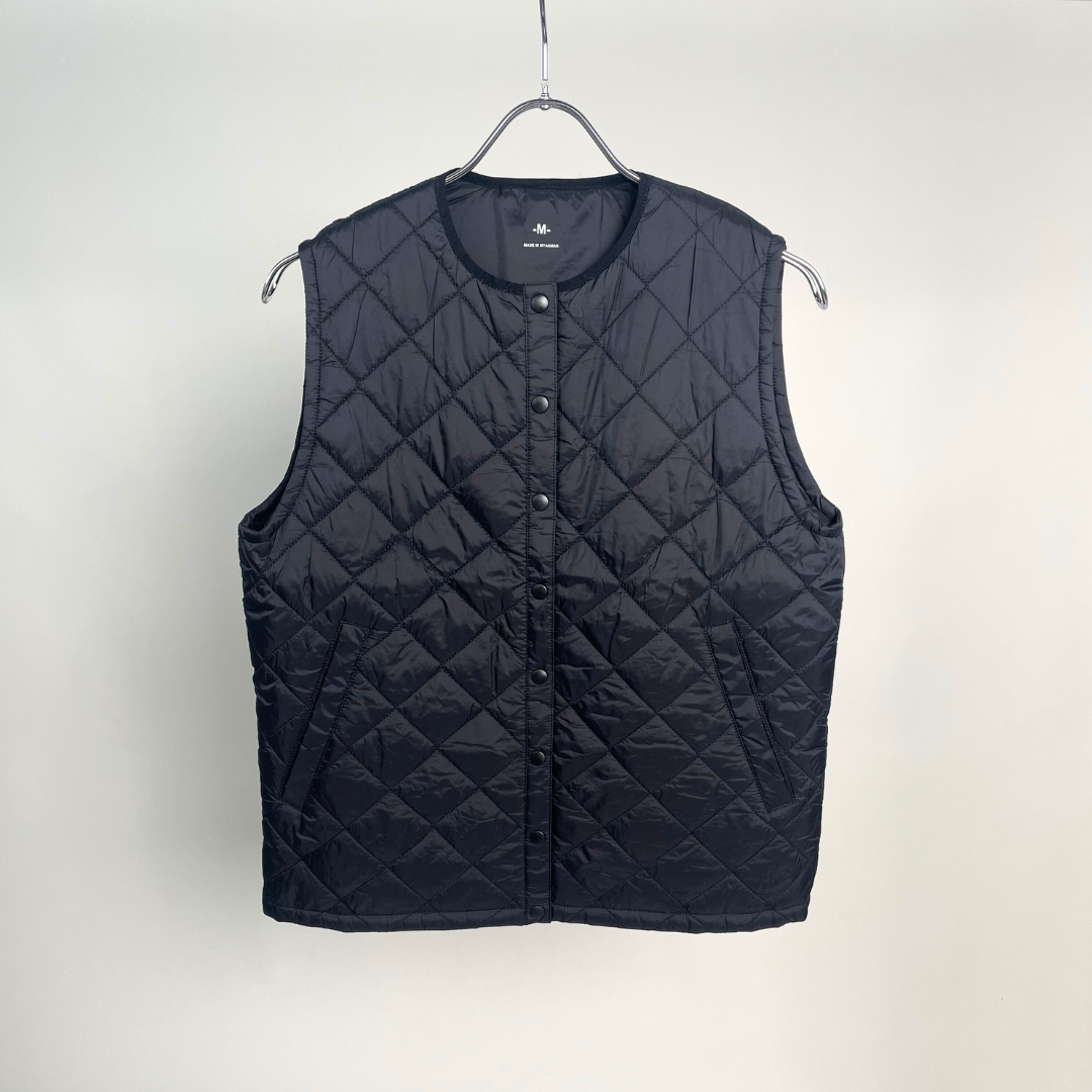 ライトパフノーカラーベスト