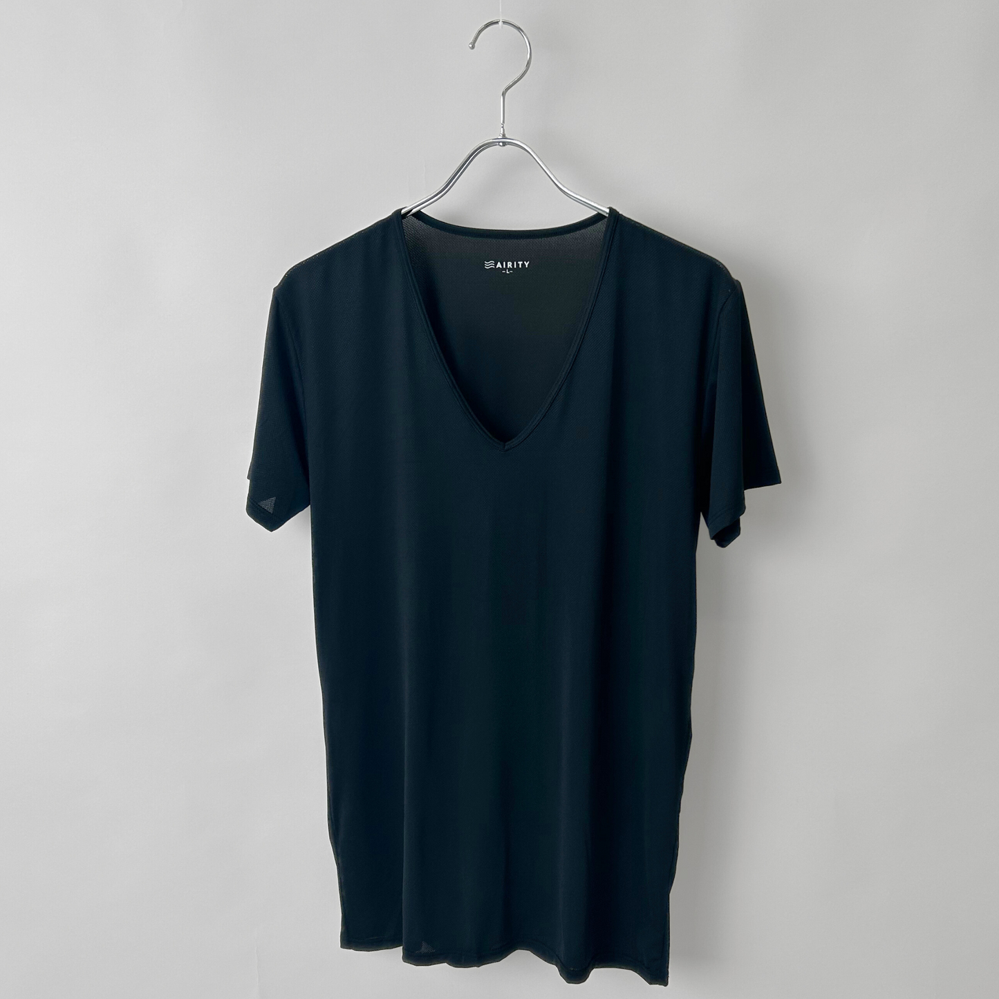 MEN AIRITYメッシュVネック半袖