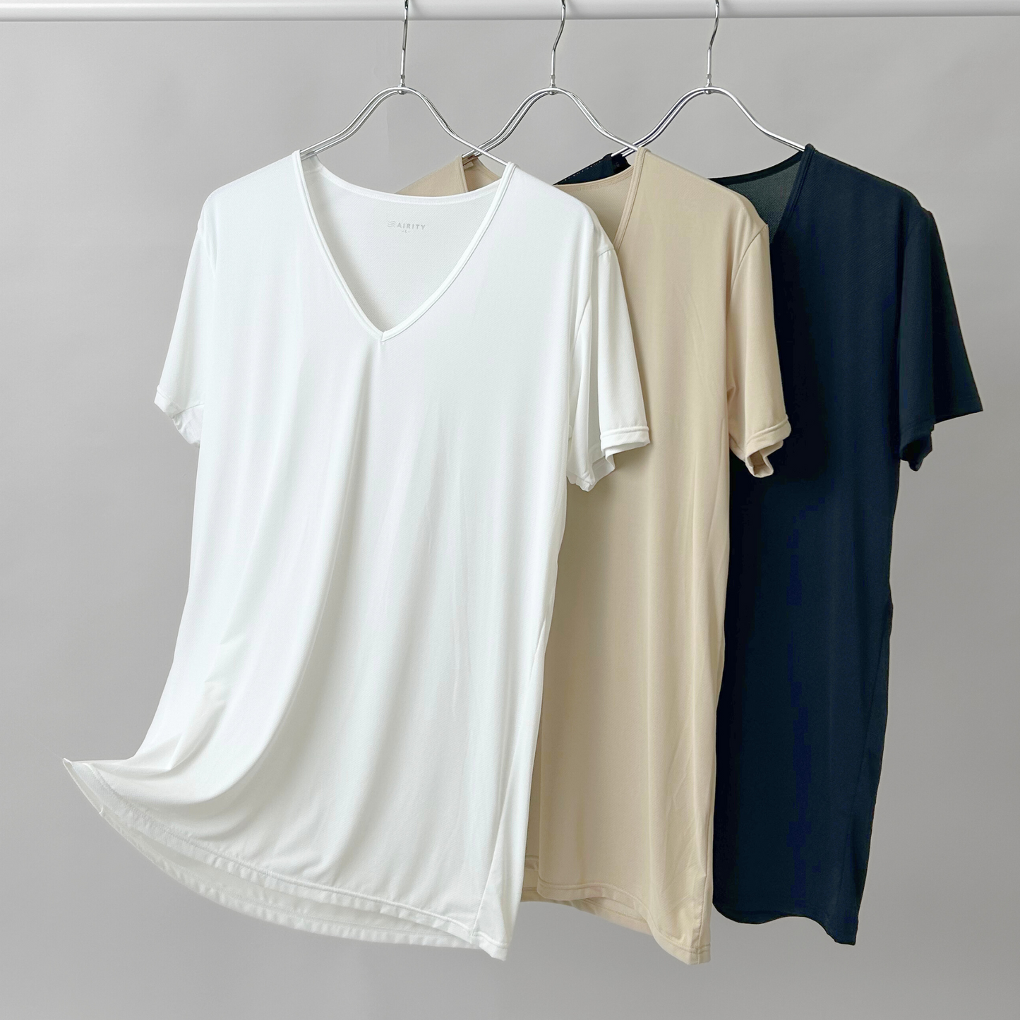 MEN AIRITYメッシュVネック半袖