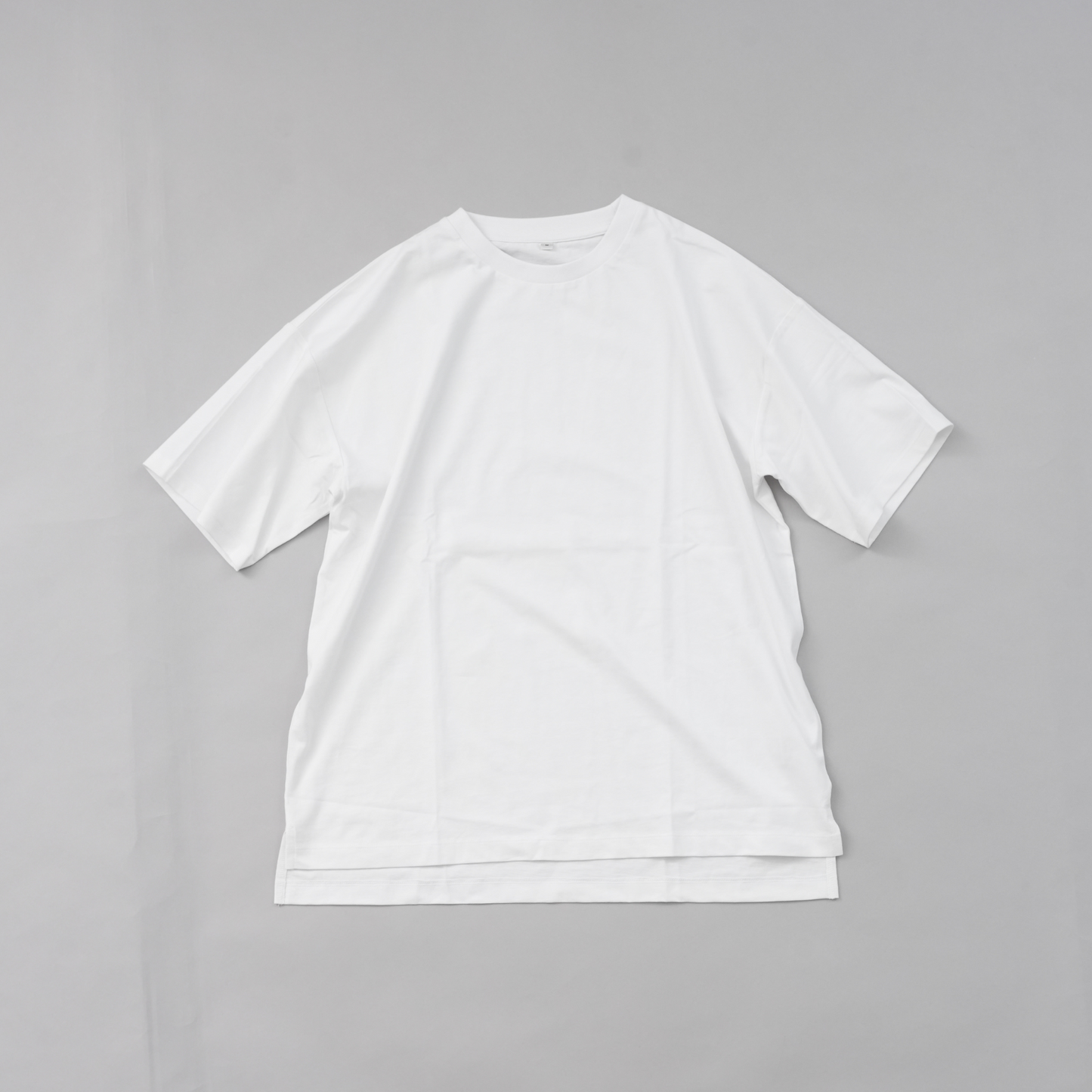 WOMEN 綿100%ワイドスリットTシャツ