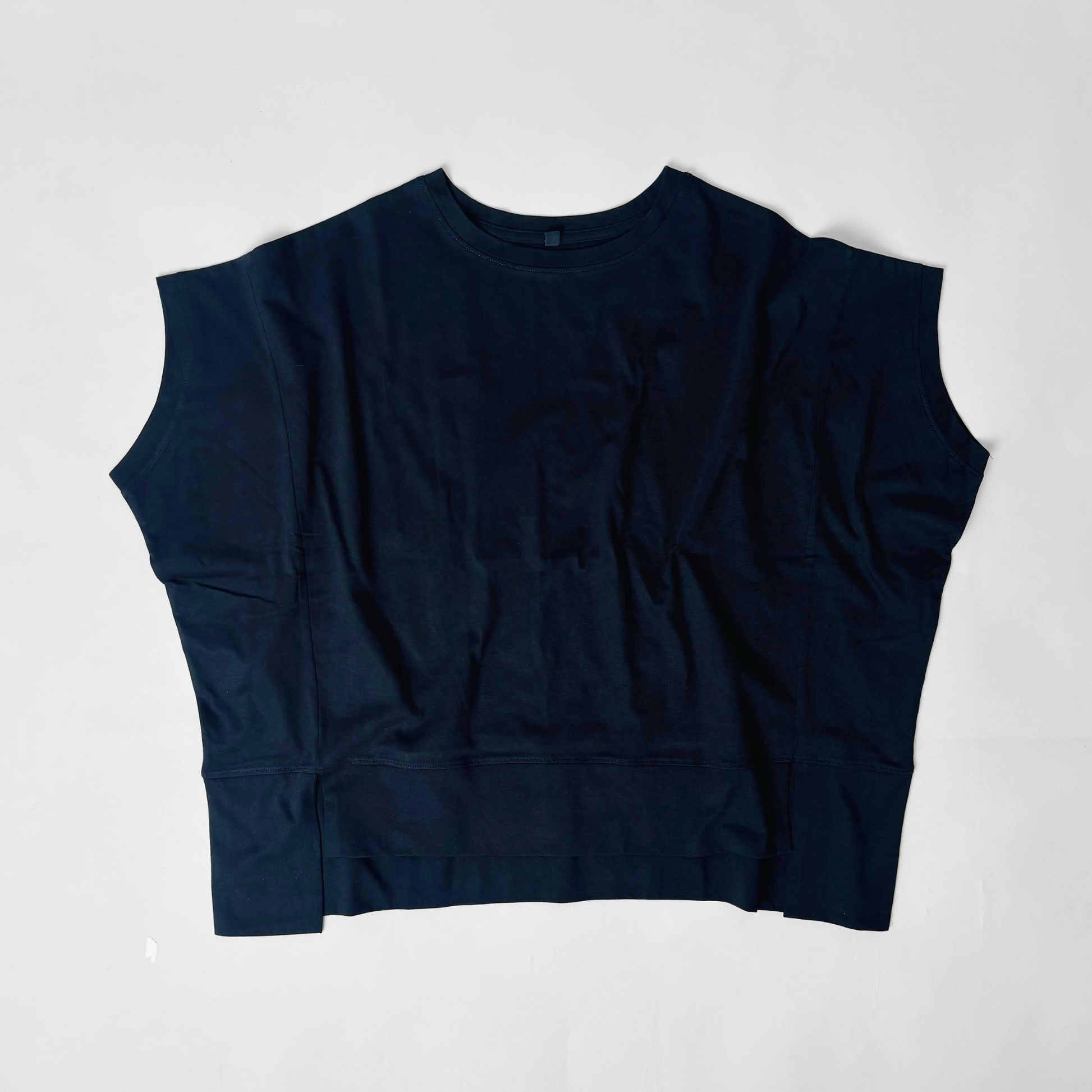 ひんやり冷感コクーンオーバーサイズTシャツ – Room&Out