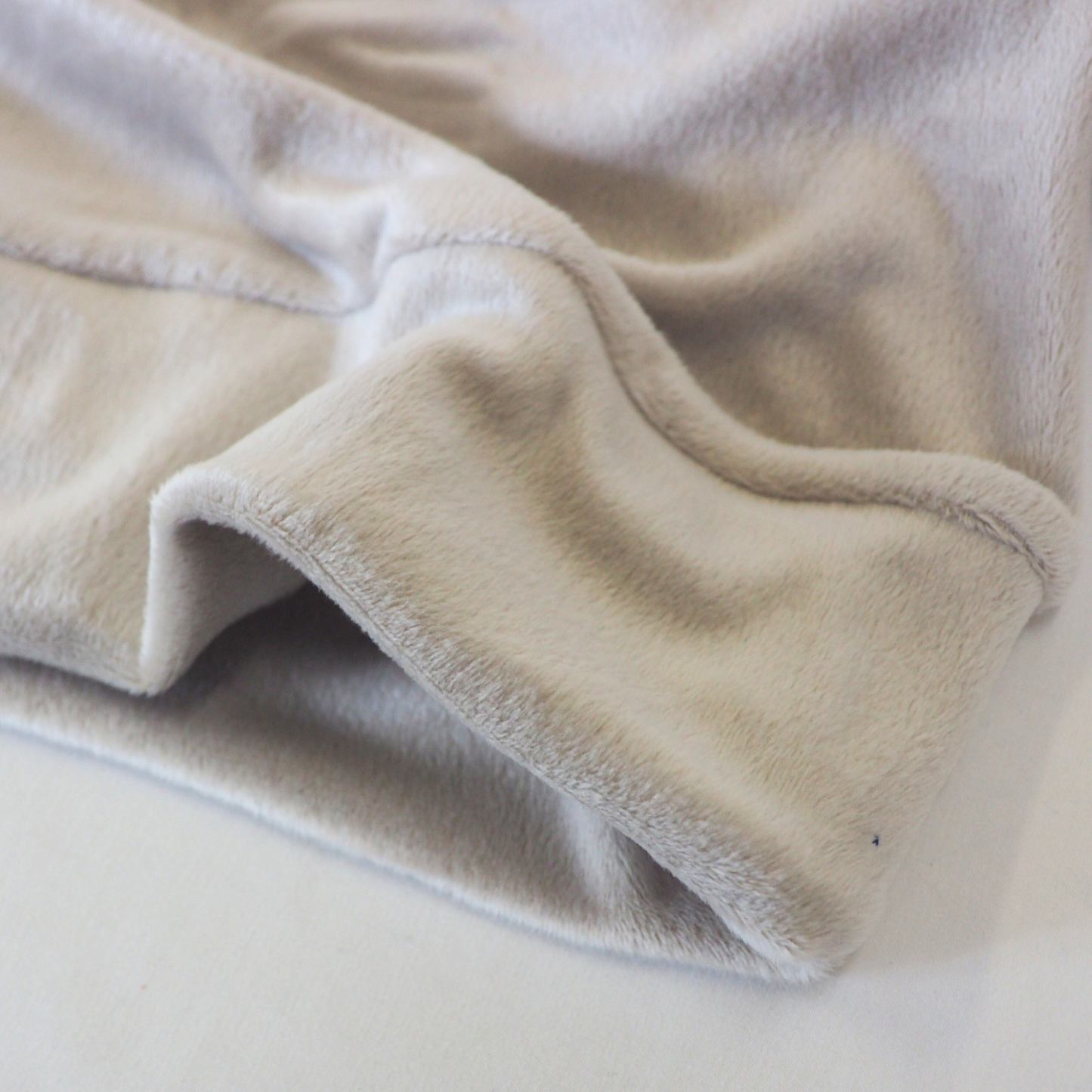 【ONFEEL】ストレッチベロアルームウェア(上下セット)