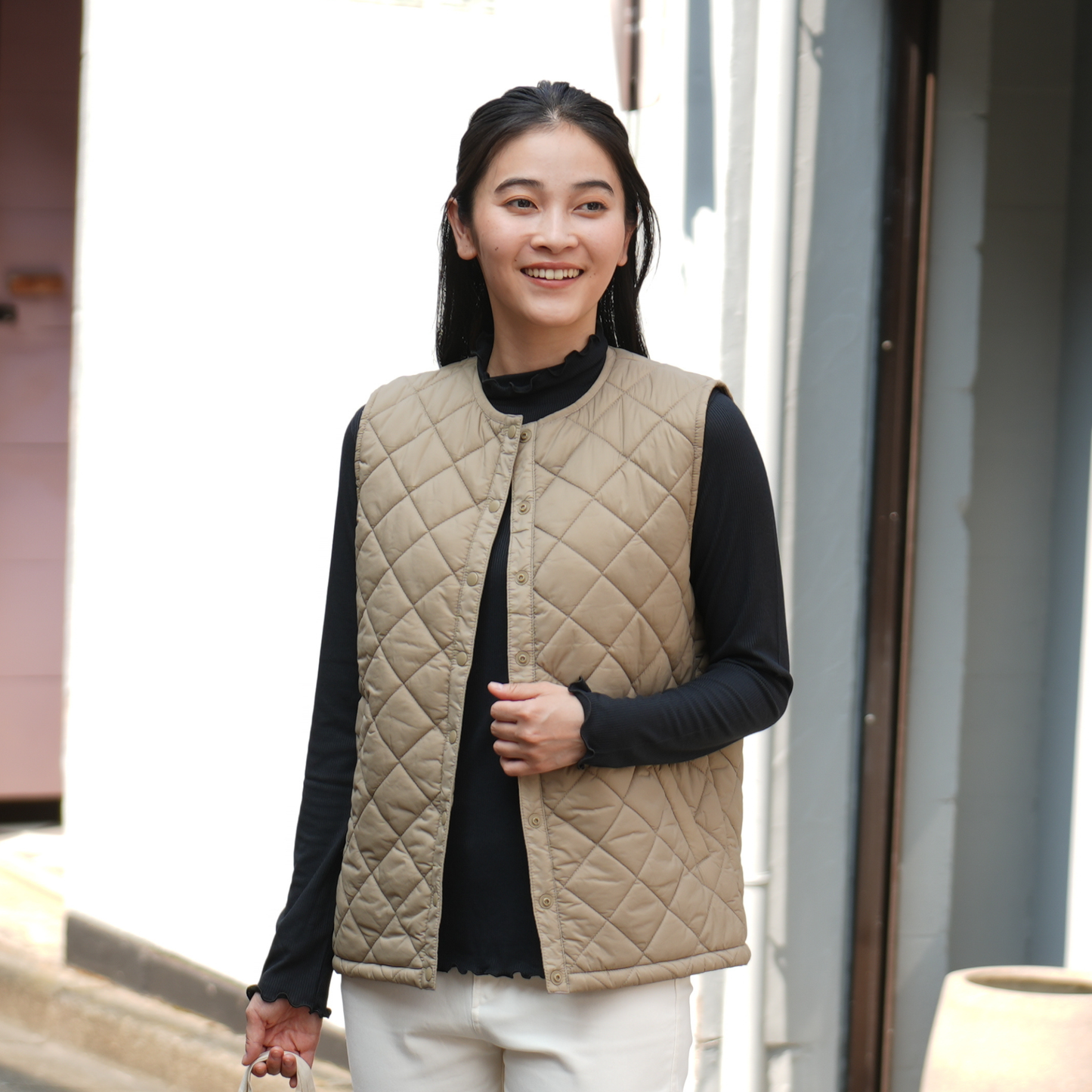 ライトパフベスト