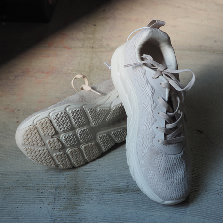 ちょうどいい、毎日のクッションスニーカー