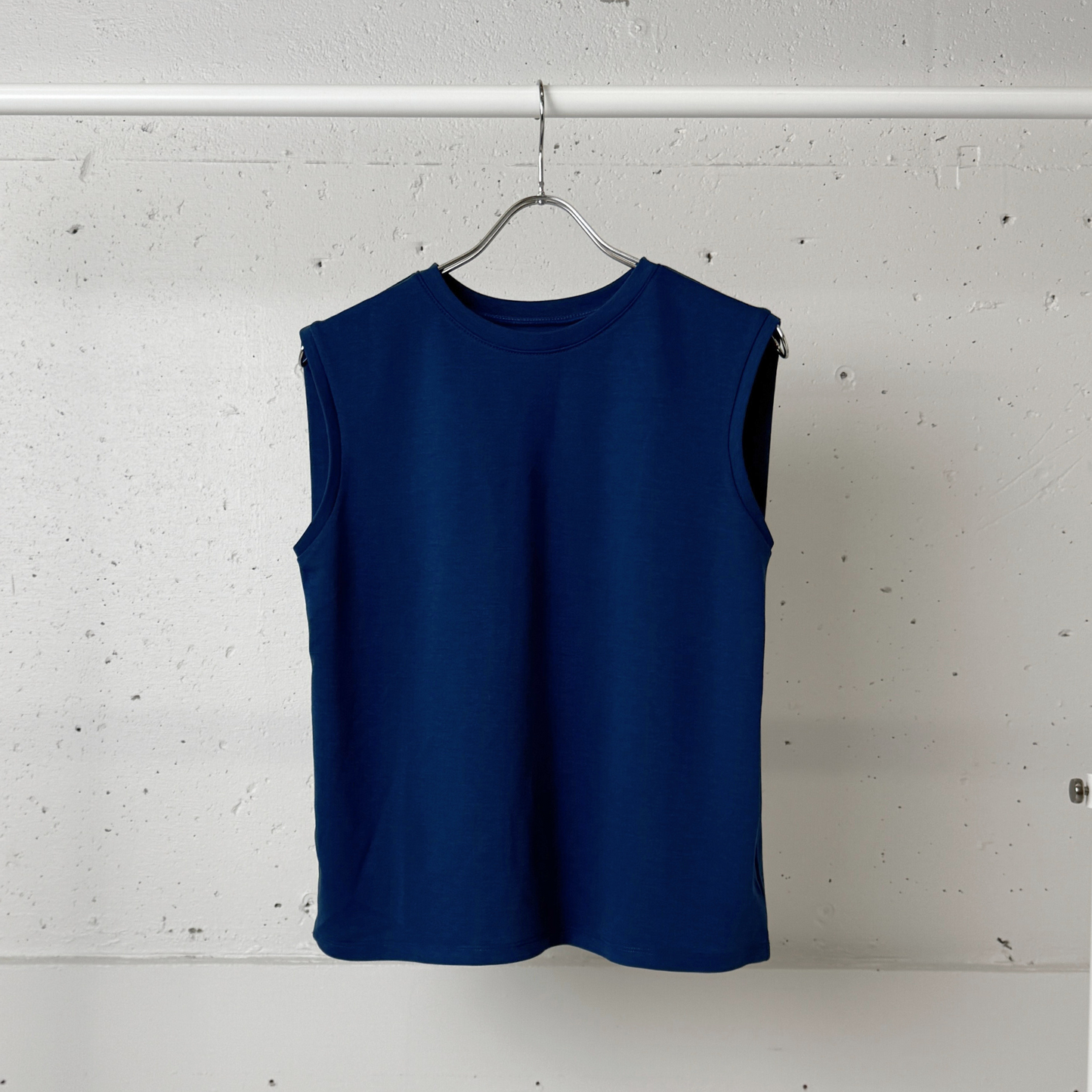 エアリティノースリーブＴシャツ