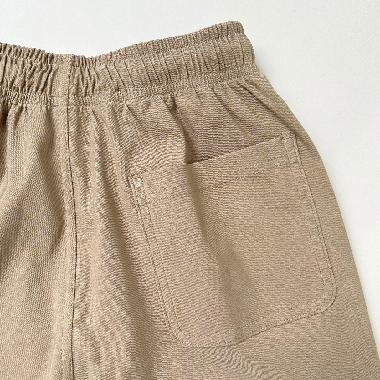 NOBIRUNOショートパンツ