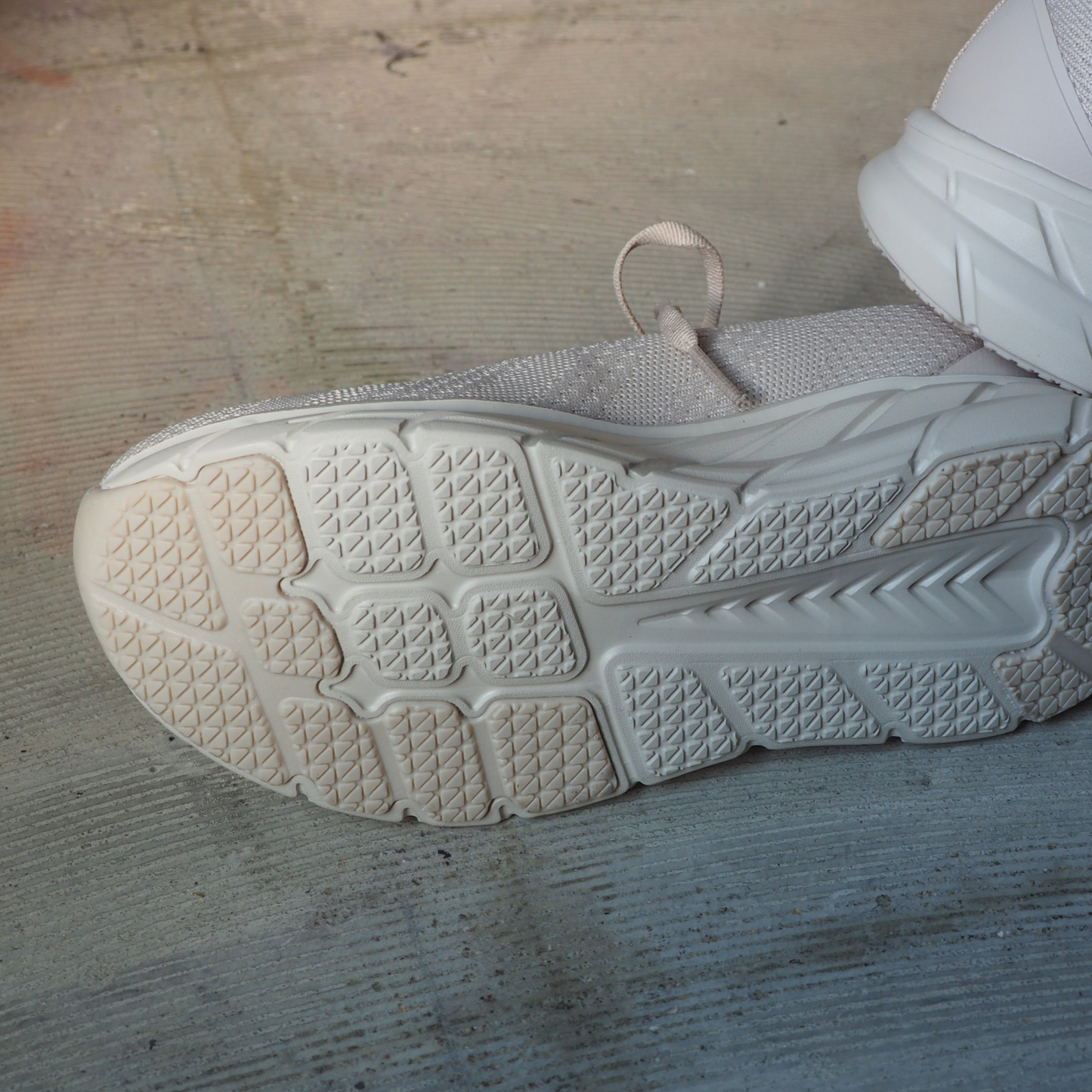 ちょうどいい、毎日のクッションスニーカー