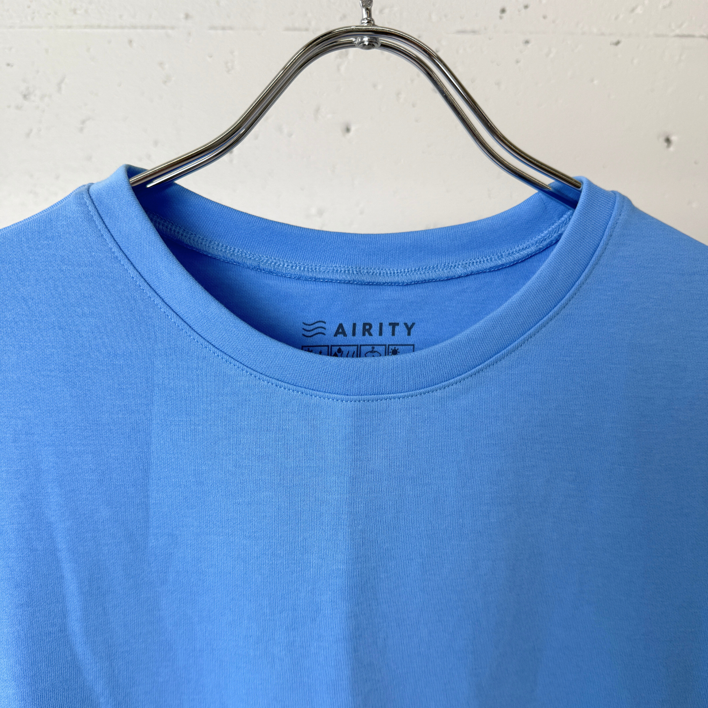 エアリティノースリーブＴシャツ