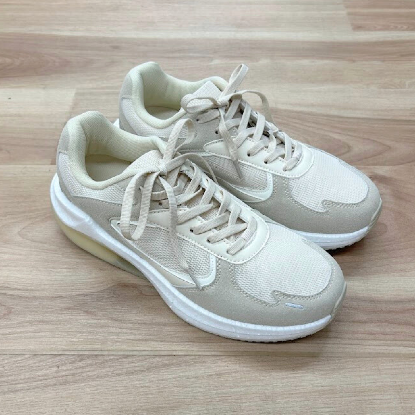 ラクに動ける、クッションスニーカー