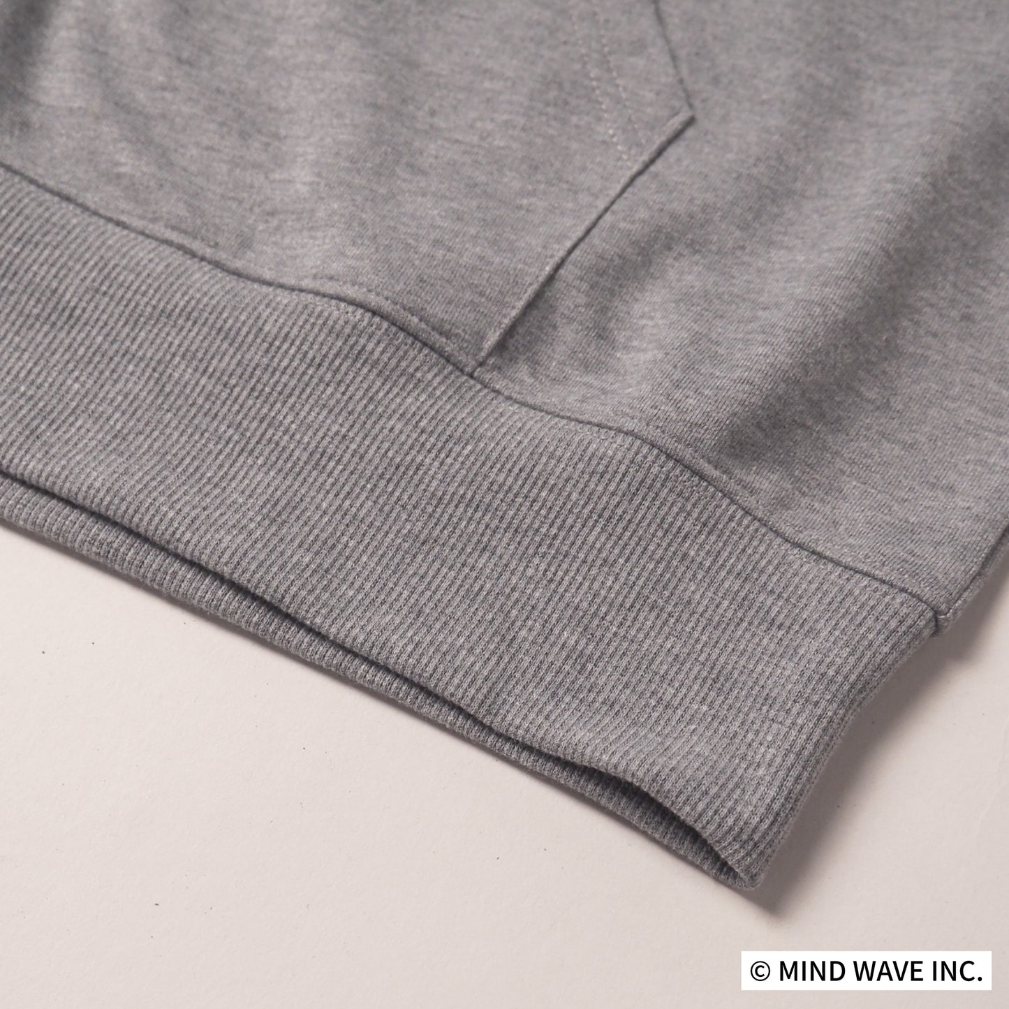 ごろごろにゃんすけ刺繍ZIPパーカー